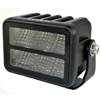 Светодиодная фара рабочего света SR-1530SF (EMC) 30 Вт Osram широкий луч